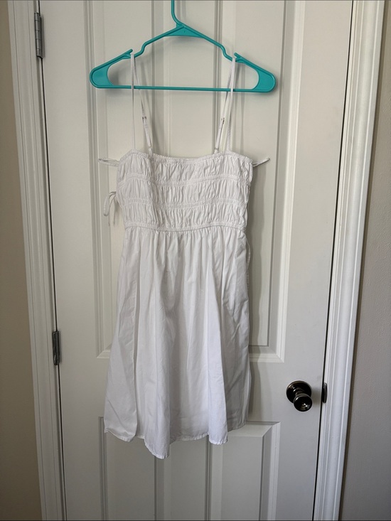 Abercrombie & Fitch Dresses & Skirts - Abercrombie & Fitch Women's Smocked
Babydoll Tie Mini Dress